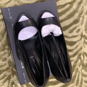 Steven by Steve Madden authentic,